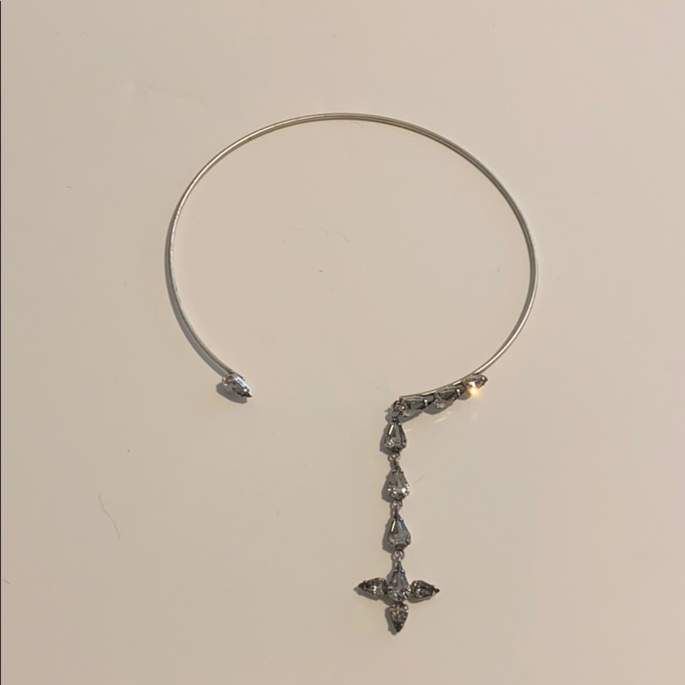 Lionette open faced choker necklace